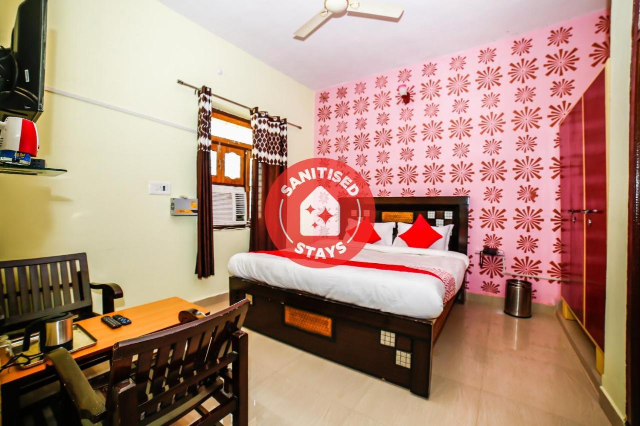 Oyo 23367 Farmsgreen Resort And Restaurant Orchha Extérieur photo